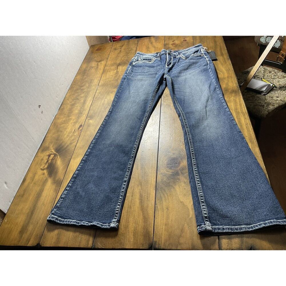 Shyanne Mid Rise Bootcut Embroidered Womens Jeans 32x32 Thick Stitching NWT